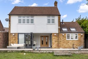 Photo 13- click for photo gallery